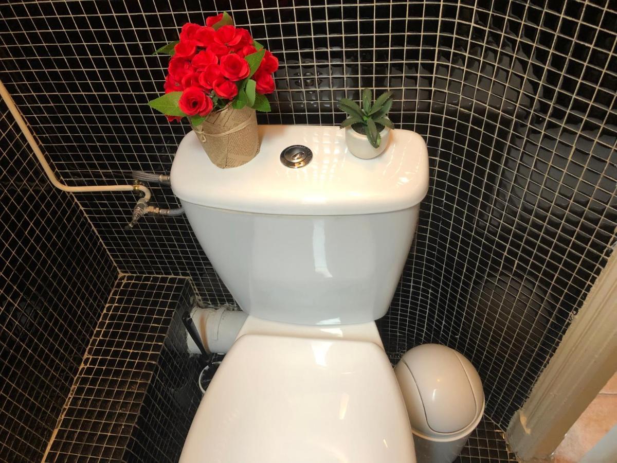 "Studio Ensoleille A Deux Pas Des Plages Avec Sa Grande Terrasse Privee !" 尼斯 外观 照片